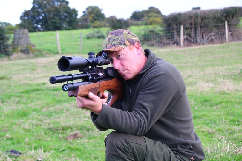 Eddie jones shooting Air Arms Galahad