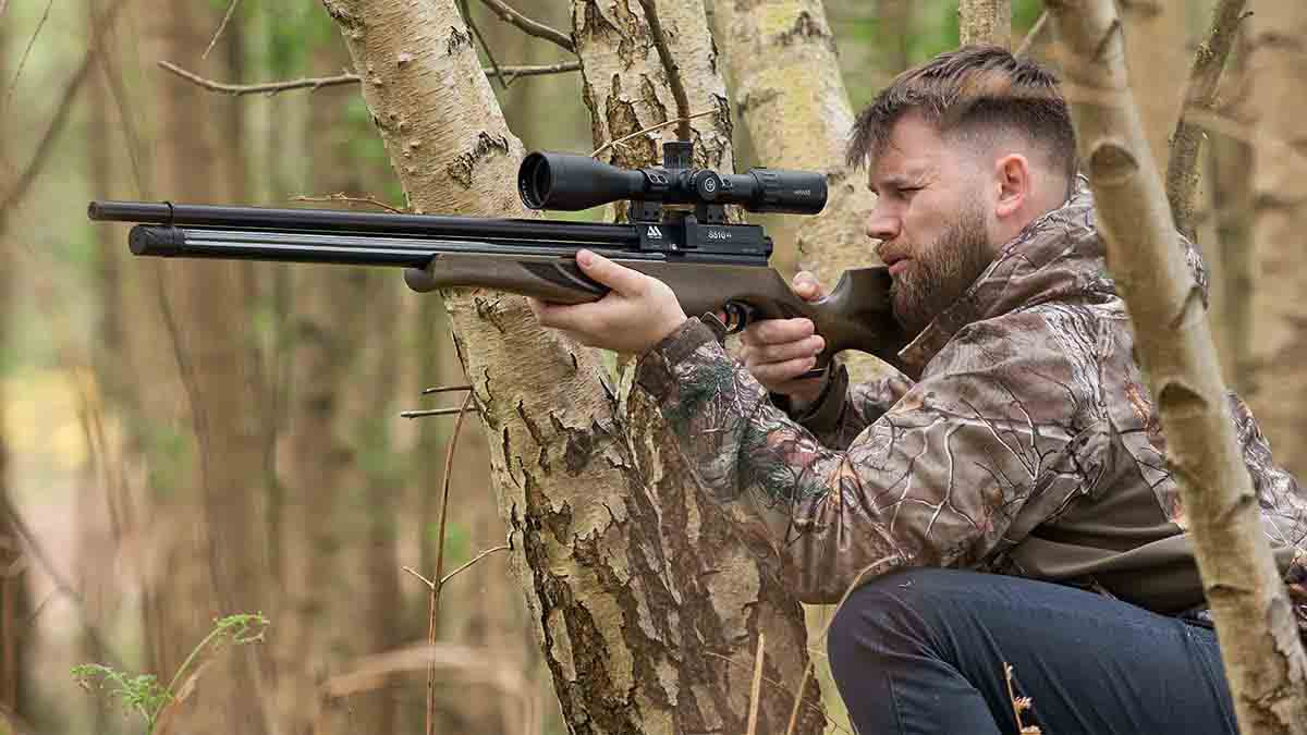 Man shooting Air Arms S510 XS Xtra